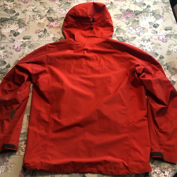 Arcteryx Beta SL Gore-Tex Large - Picture 8 of 8